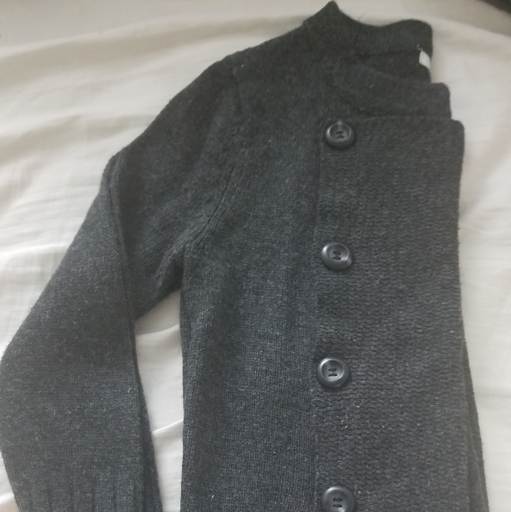 Sweater - Picture 4 of 4